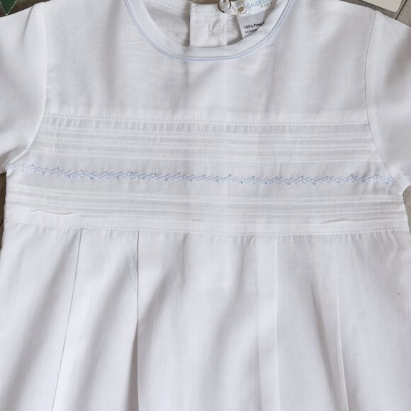 Baby Boy's White 100% Cotton Romper Blue Embroidery Heirloom Boutique NWT - Picture 3 of 4